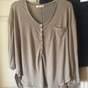 Women’s Top